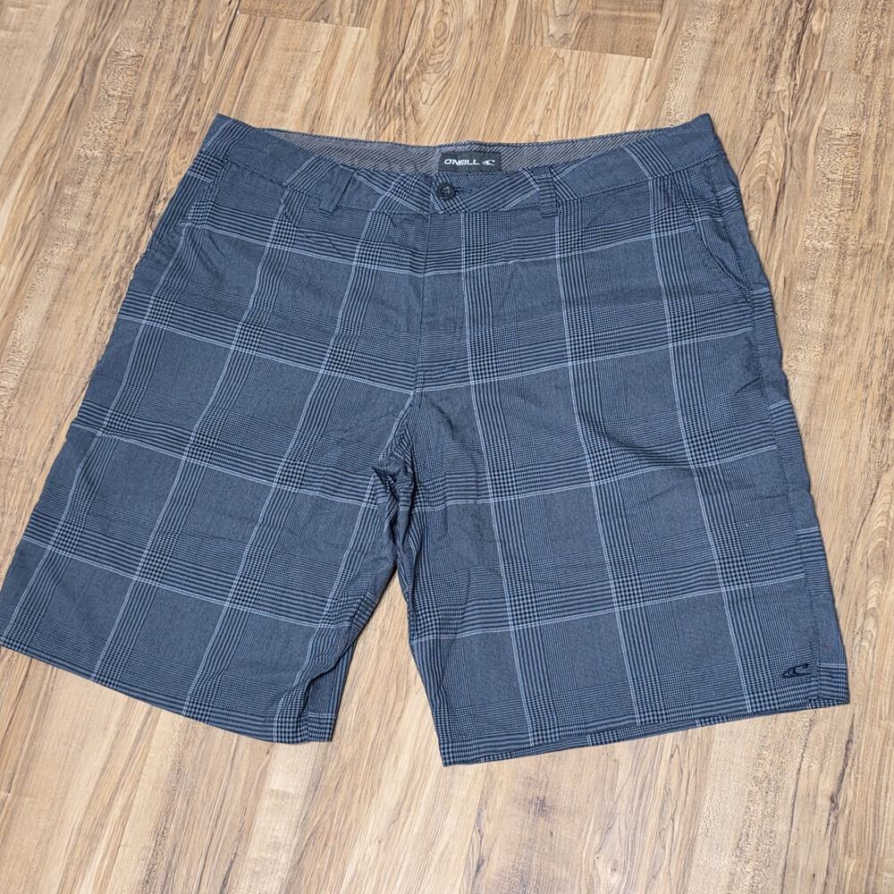 O'Neill Men’s Plaid Hybrid Board Shorts Size 40 Gray Surf Casual Stretch Shorts